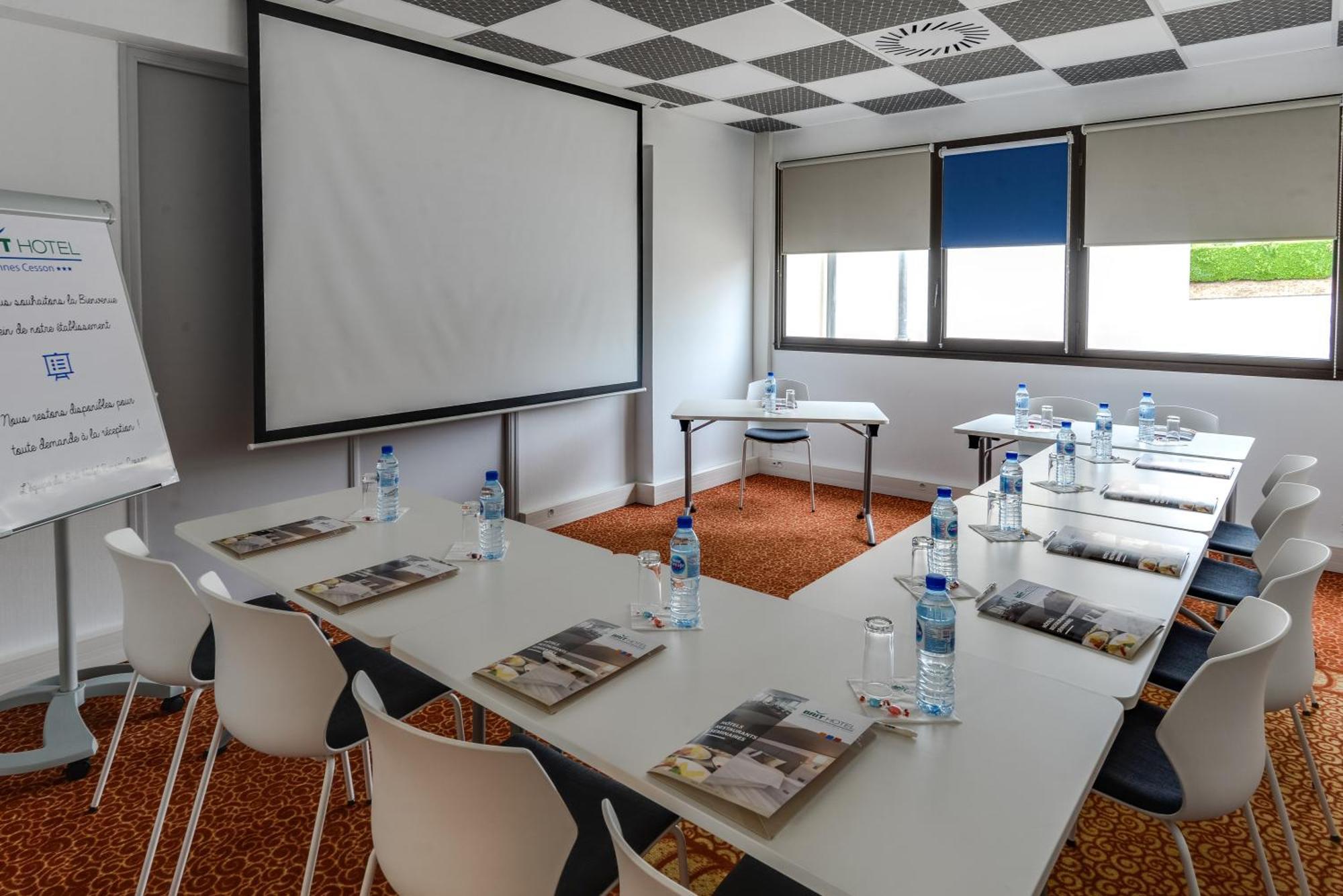 Brit Hotel Rennes Cesson Экстерьер фото