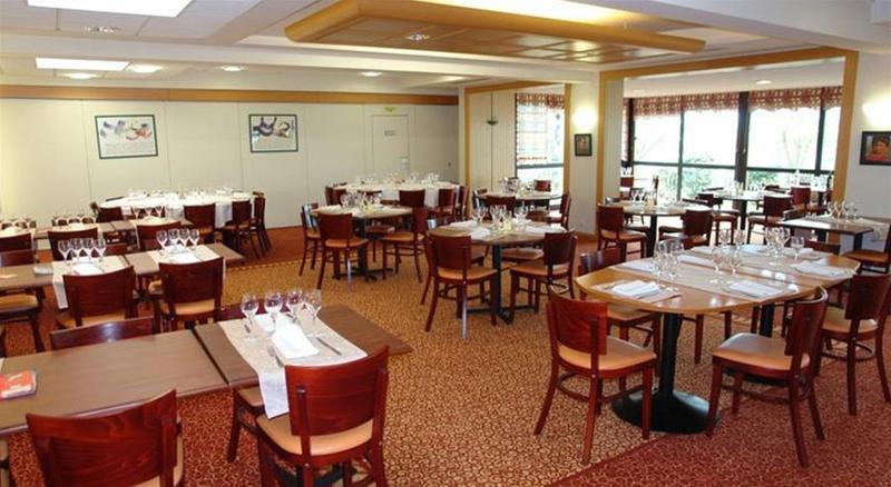 Brit Hotel Rennes Cesson Экстерьер фото